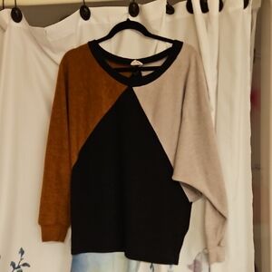 Elegant Women's Colorblock Sweater